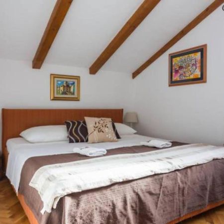 Apartment Lukre Mala Ragusa Esterno foto